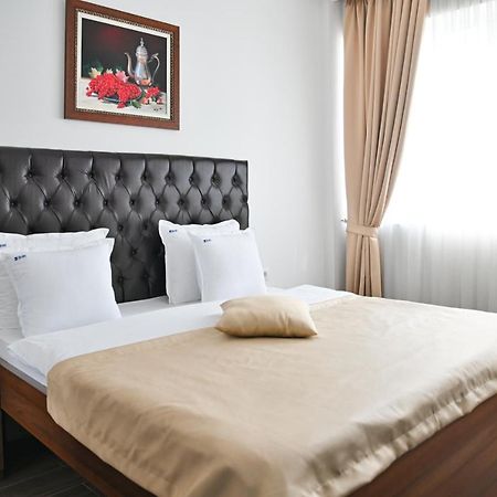Motel Celebic Mitrovici  Exterior photo