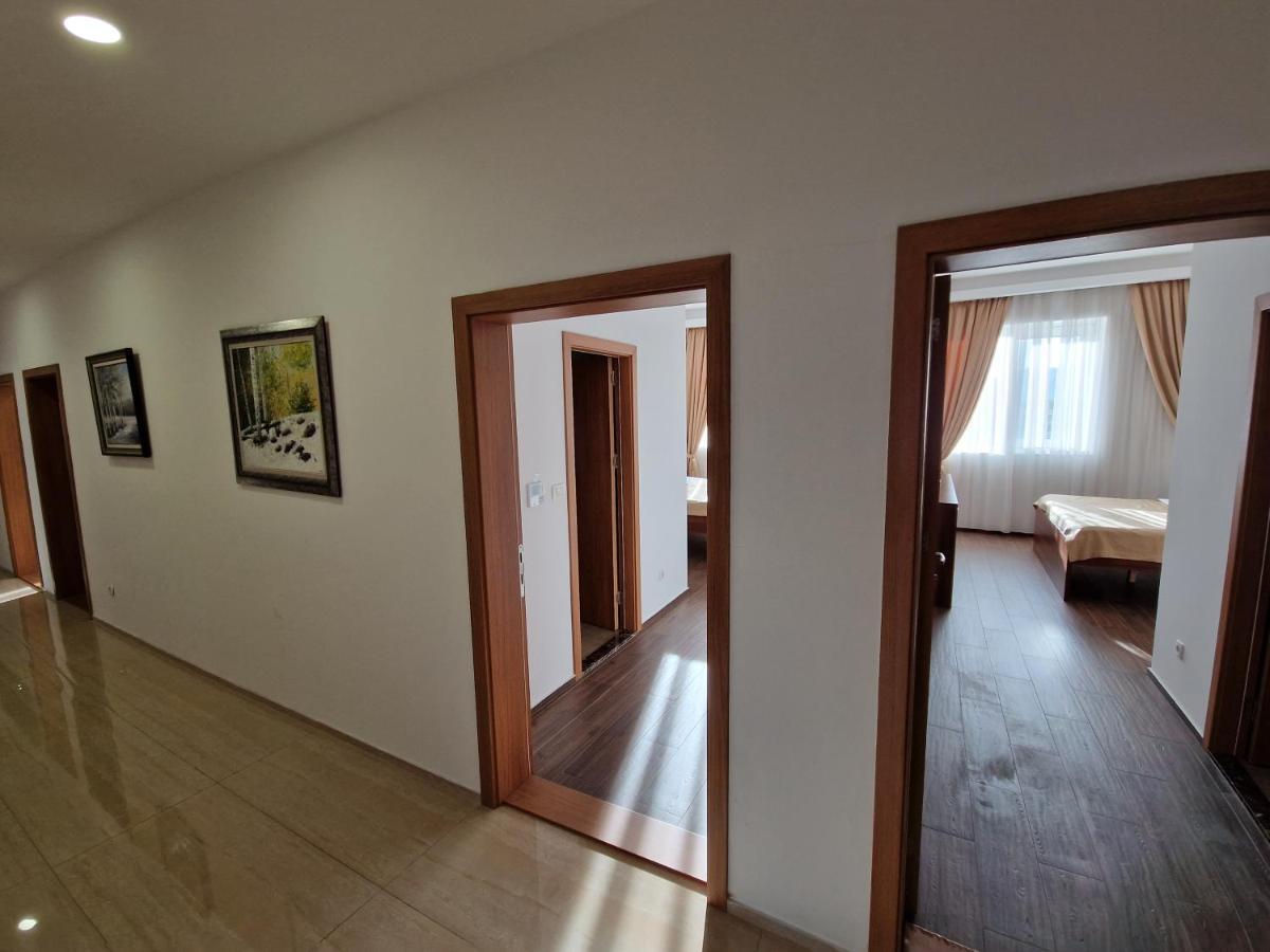 Motel Celebic Mitrovici  Exterior photo